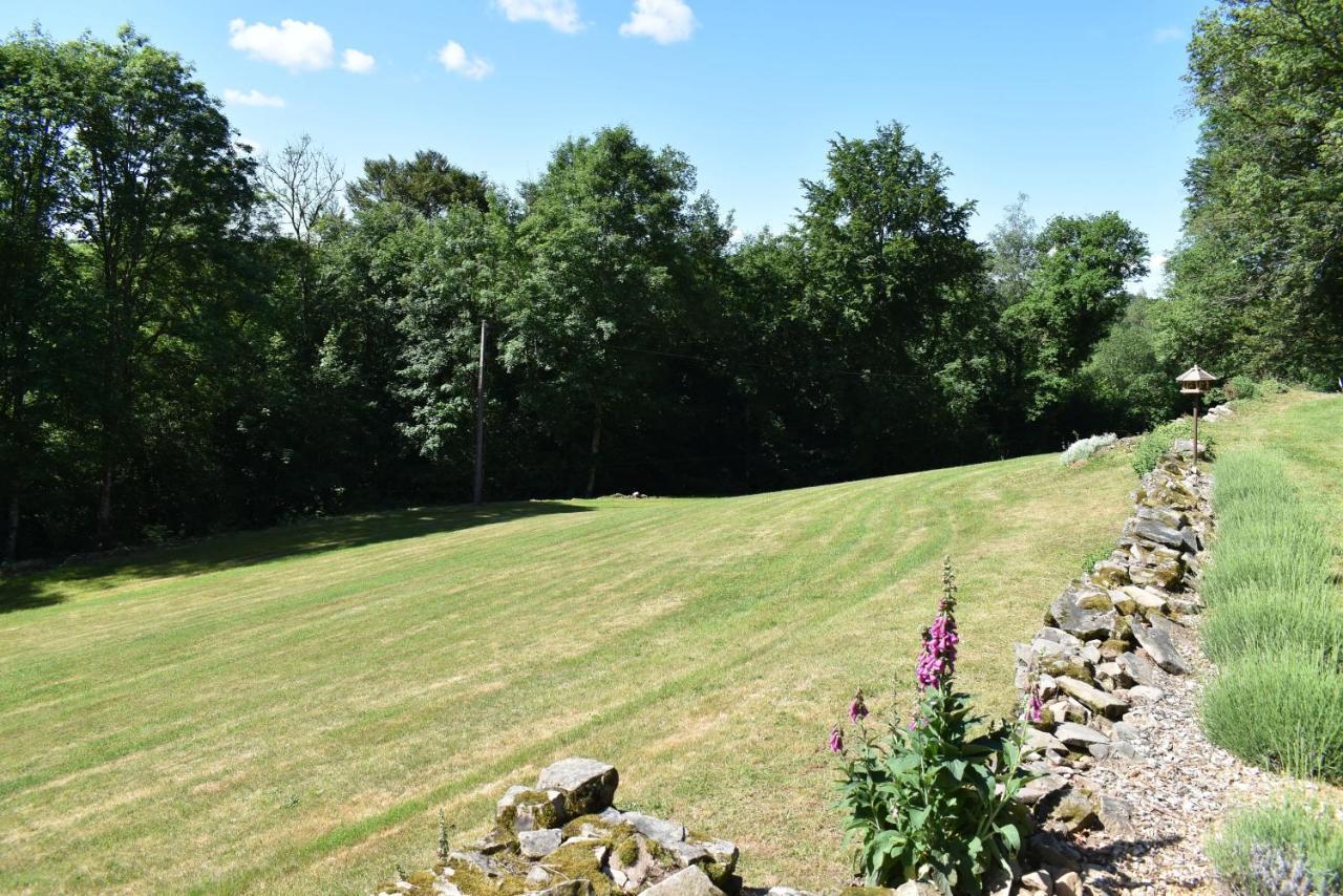 Gite Du Bois Des Hauts Les Mille Etangs La Lanterne-et-les-Armonts Exterior foto